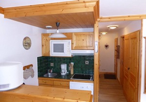 Beautiful apartment in Pralognan center with parking