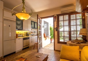 Calergi Residence 7-Stylsh studio for Amazing 30/60/90 Day Dig. Nomads Retreat