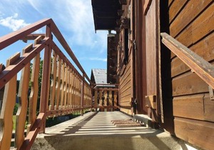 Chalet cosy pour 2-3 pers. avec jardin au cœur du village, à 5 min du ski et proche des commerces - FR-1-342-274