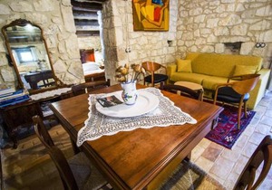Charming Apartment in Abbateggio with Mountain View, 60 m²
