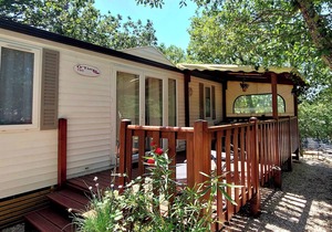 Cottage on a 5-star Nature & Calme Estate P07