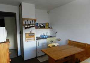 Cozy studio 300m from slopes with free parking