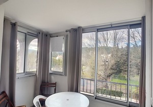 Lamalou apartment 1st floor, pets allowed, near center and thermal baths