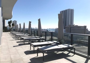 Lovely 2 bedroom condo in central Miami!
