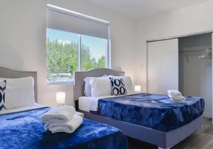 Modern Townhouse 18 min from the Beach & Aventura - TH1