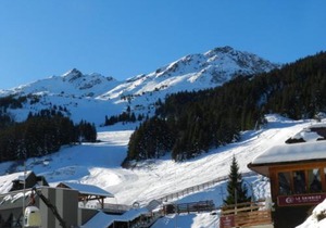 Studio cabine 4 pers, balcon, pied des pistes, ascenseur - FR-1-557A-1