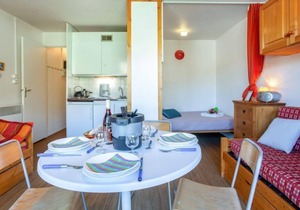 Vostok Zodiaque by Interhome