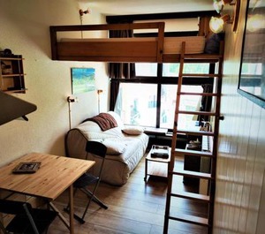 Isola Pièce Personnes 