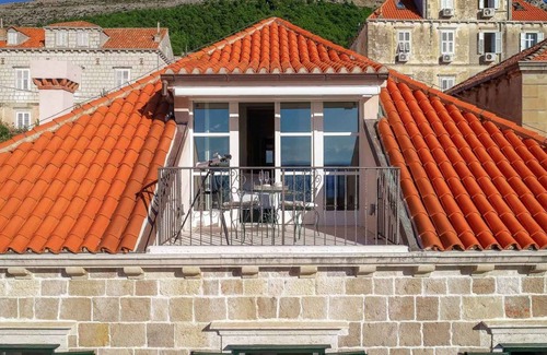 Pile Villa | Villa ∙ 6 bedrooms ∙ 12 guests