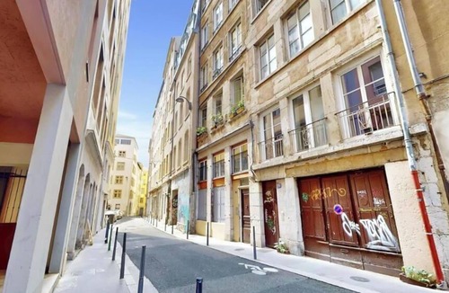 1st Arrondissement Apartment | 1 bedroom apartment for rent - Lyon 1 Presqu'île