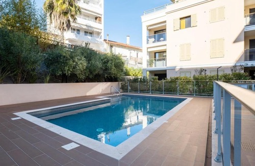 Pointe Croisette Apartment | 1-Br apartment swimming pool 100m from the beaches