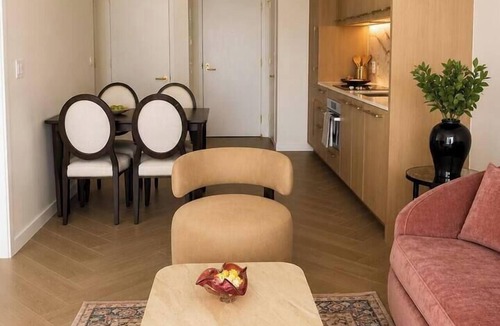 Wynwood Art District Condo | 1 BR King Suite | Balcony | Sleeps 4 | Kitchen