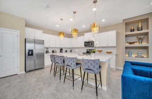 Davenport Villa | 10 BED | 8 BATH Villa Gameroom & Pool