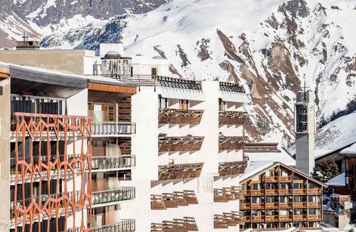 Tignes le Lac Apartment | 10m from resort center, 6th floor, tv, ski locker, 16m², Tignes