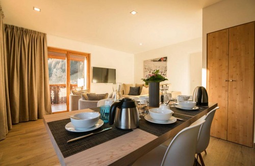 Praz-sur-Arly Ski Chalet | 125 m² Chalet ∙ 4 bedrooms ∙ 13 guests