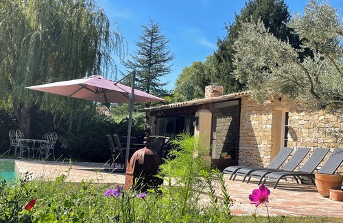 Fuveau Cottage | 15 min from Aix-en-Provence: Charming cottage with seasonal heated pool