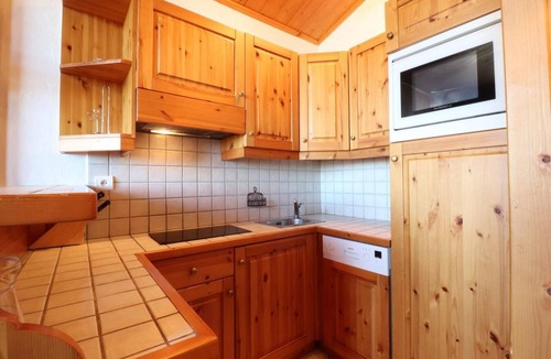 Meribel-Mottaret Apartment | 150m from resort center, 6th floor, balcony, 33m², Méribel-Mottaret
