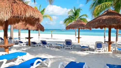 Punta Cancun Apartment | 1BDR Amazing Beachfront Condo in Cancun Hotel Zone
