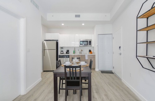 Wynwood Art District Apartment | 1BR Condo wRooftop Pool at Wynwood
