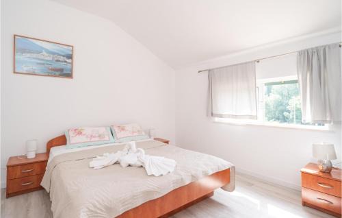 Komolac Apartment | 2 Bedroom Amazing Apartment In Dubrovnik
