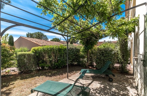La Motte Apartment | 2 BEDROOM APARTMENT WITH TERRACE (N°513)