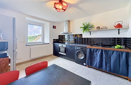 Lachamp-Raphael Apartment | 2 bedroom beautiful apartment in Lachamp Raphael