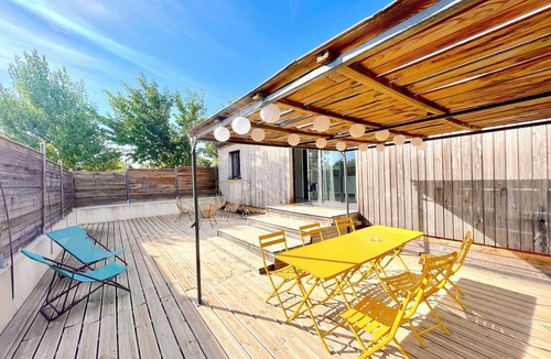 Montsegur-sur-Lauzon House | 2-Bedroom Vacation Rental at NUIKI Lodges
