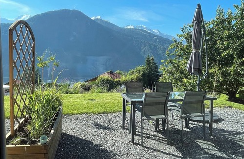 Passy Ski Chalet | 2* GÎTE IN CHALET WITH LARGE TERRACE AND VIEW OF MONT BLANC RANGE.