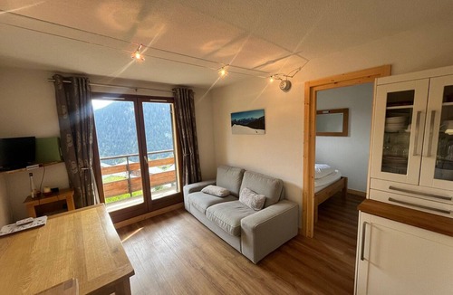 Chatel Apartment | 2-room apartment for 4 people with balcony in Châtel