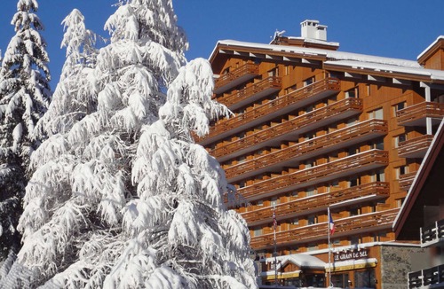 Meribel-Mottaret Apartment | 2-Room Apartment with Mountain Area, Ideal for Families, Pets Allowed