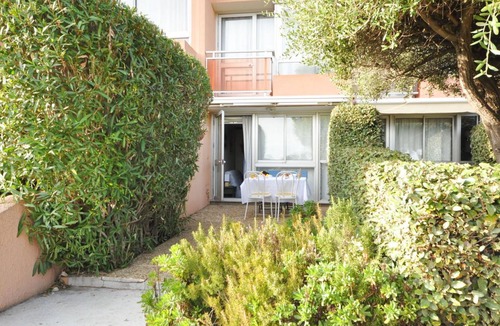 Cavalaire-sur-Mer Apartment | 20 m² Apartment ∙ 1 bedroom ∙ 2 guests