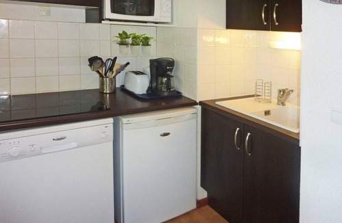 Les Orres Apartment | 200m from shops, 1st floor, view valley, swimming pool, sauna, hammam, balcony, ski locker, 33m²