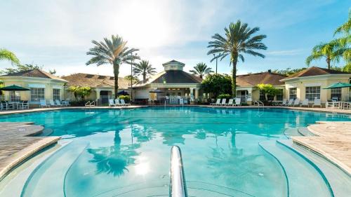 Windsor Palms Apartment | 2302 Butterfly Palm 102