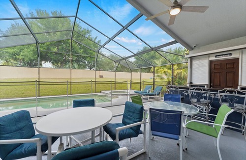 Legacy Park House | 25 Min. to Disney - Gated Community - Private Heated Spa - Game Room
