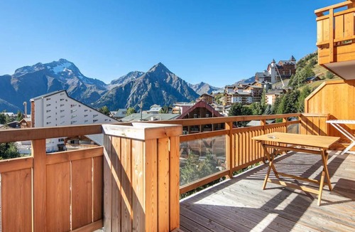 Mont-de-Lans Condo | 250m Télésiège Appartement au Centre de la Station