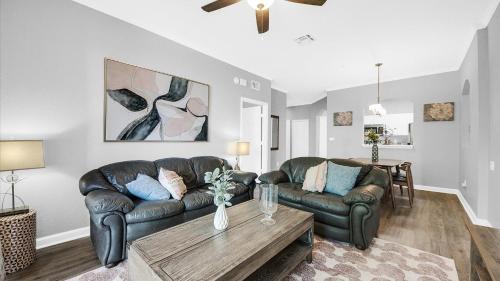 Windsor Hills House | 2788 Almaton #301