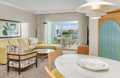 Doral Resort | 2BR Lake View Villa Near Miami Beach – Marriott’s Villas at Doral