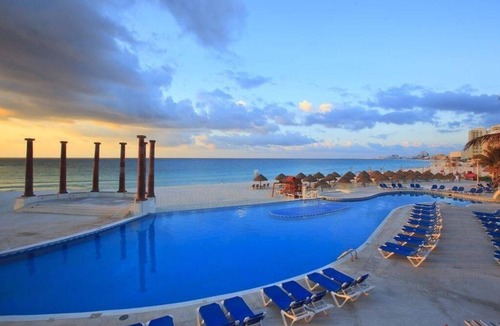 Punta Cancun Condo | 2BR Sleeps 6 - 3 Bath - Krystal Vacation Club Cancun - Optional All-Inclusive