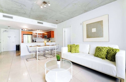 Midtown Condo | 2BR Walk Wynwood · 15min FIFA Fan Festival