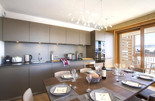 Bergers Apartment | 2nd floor, fitness, swimming pool, sauna, hammam, tv, ski locker, 95m², Alpe d'Huez