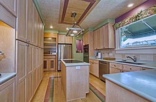 Mount Dora House | 3 bed/2 bath upscale home only 3 blocks from downtown Mount Dora