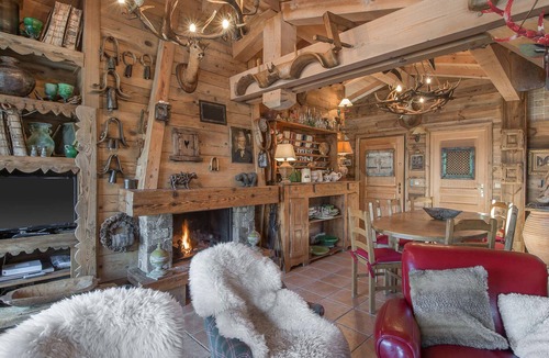 Le Planellet Apartment | 3-Bedroom Apartment in Megève South with Balcony and Wifi