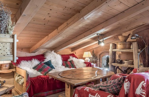 Le Planellet Apartment | 3-Bedroom Apartment in Megève South with Balcony and Wifi