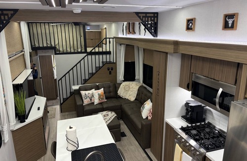 River Ranch House | 3-bedroom RV with boat dock & golf cart in Westgate River Ranch Resort and Rodeo
