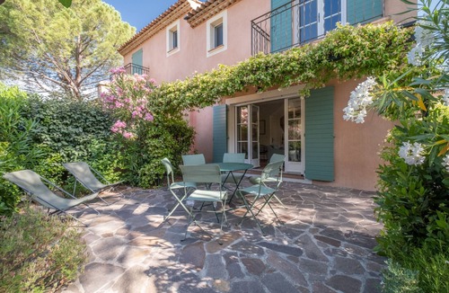 La Motte House | 3-BEDROOM TOWN HOUSE WITH GARDEN (N°403)