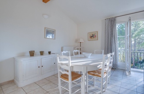 La Motte House | 3-BEDROOM TOWNHOUSE WITH GARDEN (N°408)