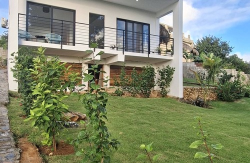 Las Galeras House | 3 bedroom Villa Iguana - 5 min to the beach - "SunSeaBeach"