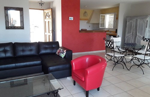 Gareoult House | 3-bedroom villa with exclusive pool