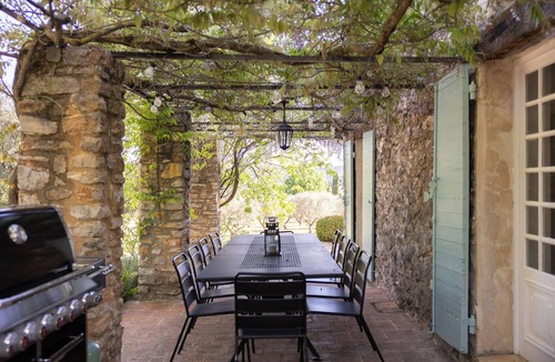 Fox-Amphoux House | 🌿 3. Provence pur sang: pool, tennis, tranquility and entertainment on private estate