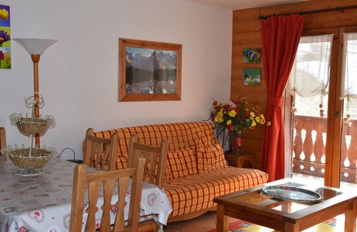 Pralognan-la-Vanoise Apartment | 3-room apartment, 6 people, near slopes, Pralognan